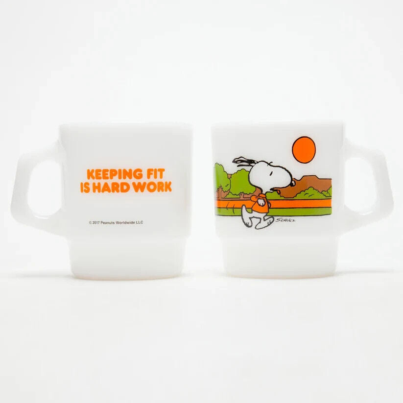 Fire-King Peanuts Snoopy Running Mug Cup White Milk Glass 215ml