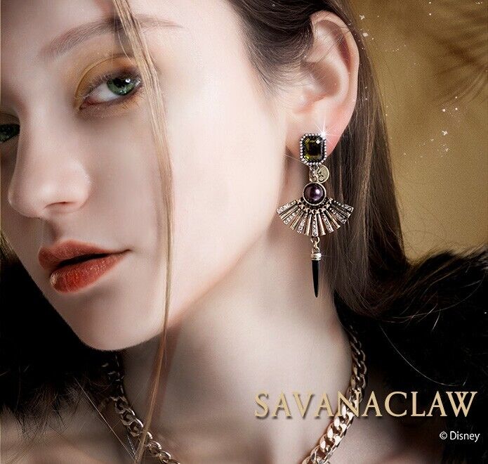 Disney Twisted Wonderland Savanaclaw Iconic Object Earrings Jewelry Japan