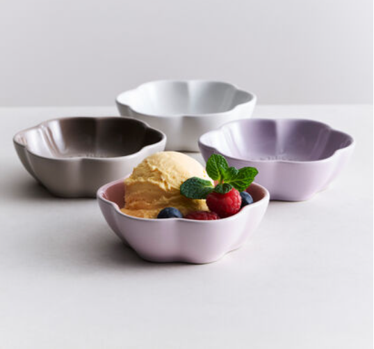 Le Creuset Small Plate Mini Sphere Flower Dish 4 pieces 4.3in New Japan