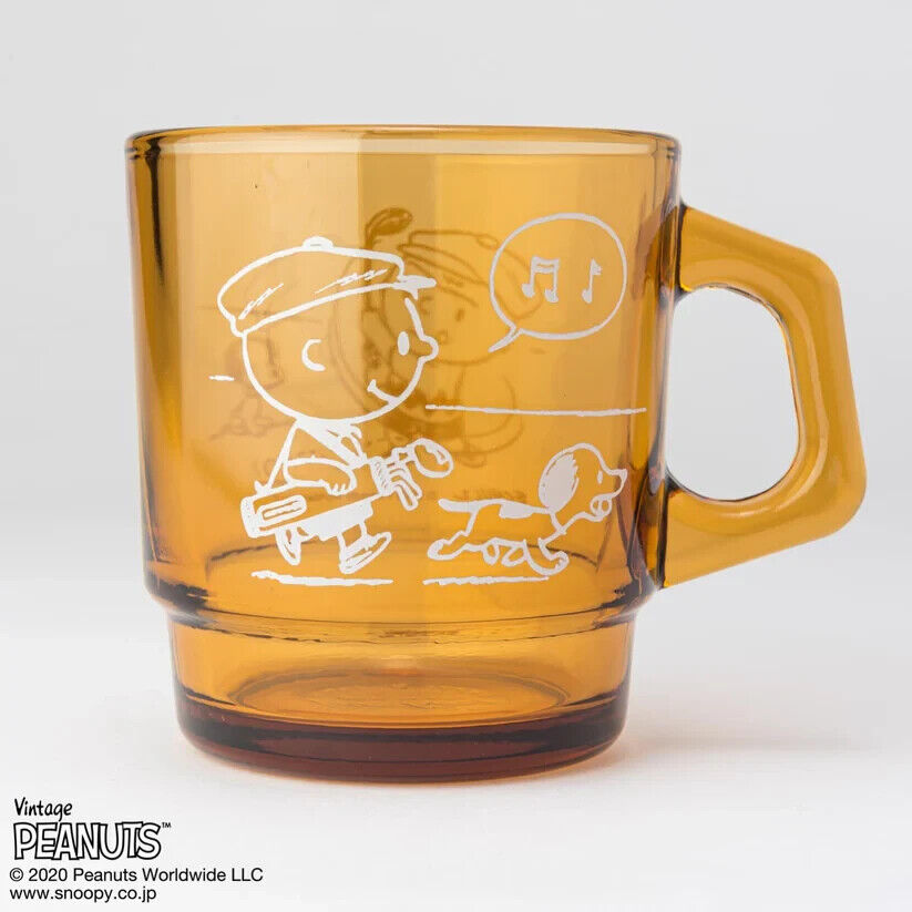 Fire-King Peanuts Snoopy GOLF Stacking Mug Cup Amber Glass 215ml Japan