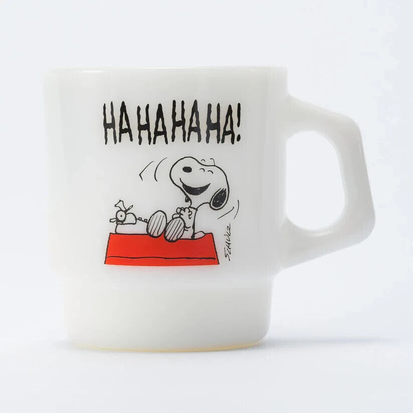 Fire-King Peanuts Snoopy LAUGH Stacking Mug Cup Milk White Glass 215ml Japan