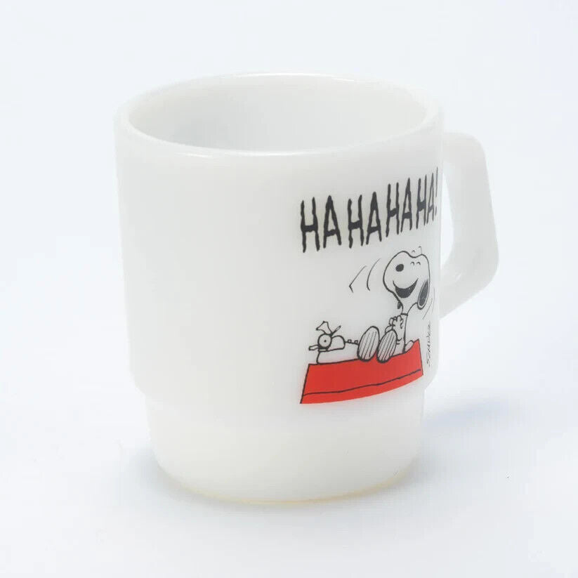 Fire-King Peanuts Snoopy LAUGH Stacking Mug Cup Milk White Glass 215ml Japan