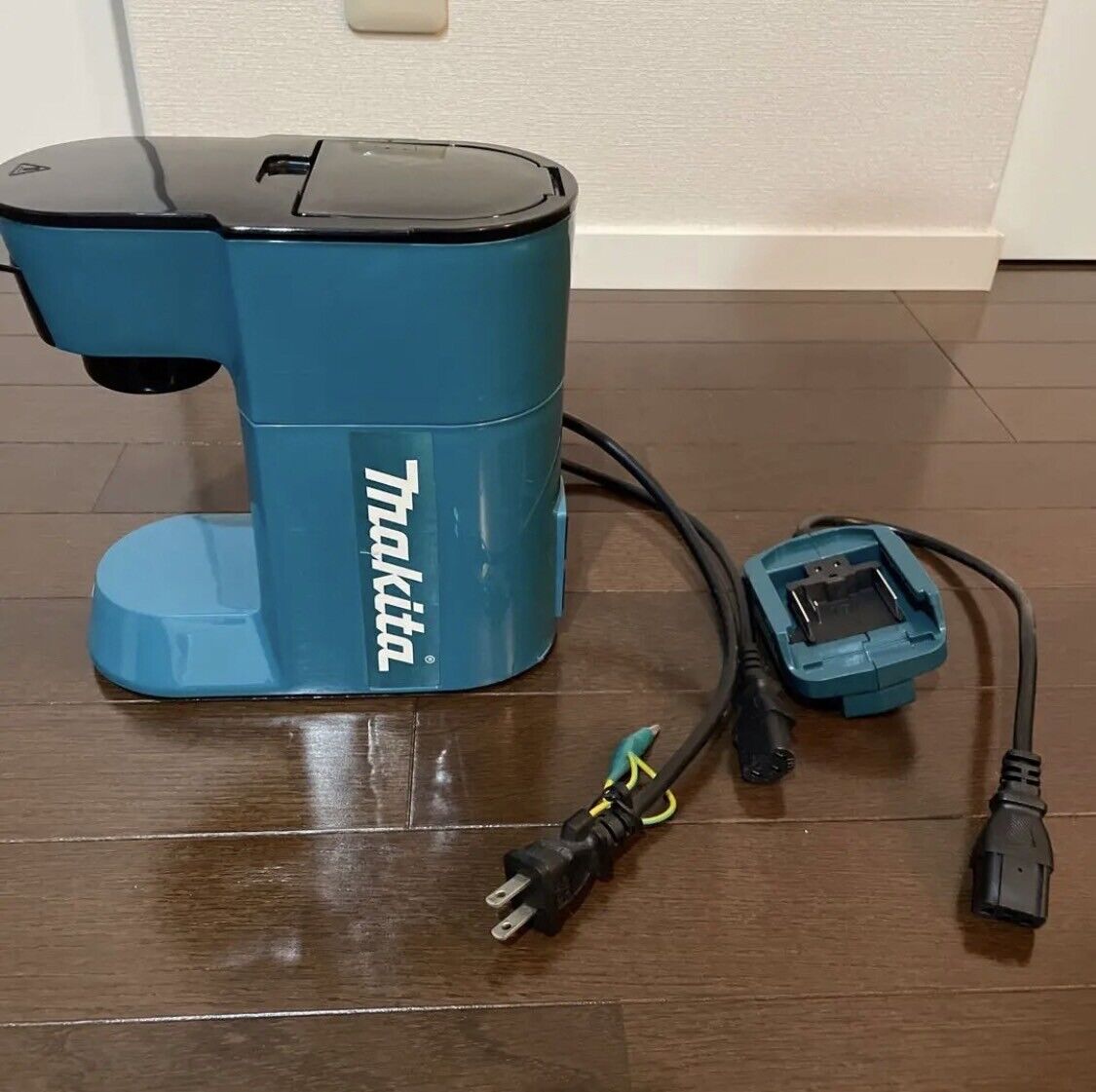 CM500DZ USED Makita 18V Rechargeable Coffee Maker BODY ONLY AC100V USED