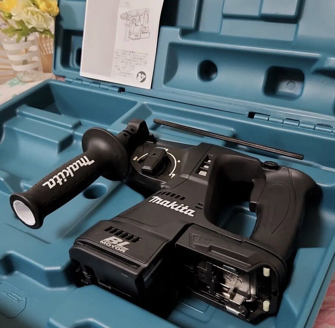 HR244DZKB Makita Cordless 24mm Hammer Drill Black Body ＆ Case New Tools Japan