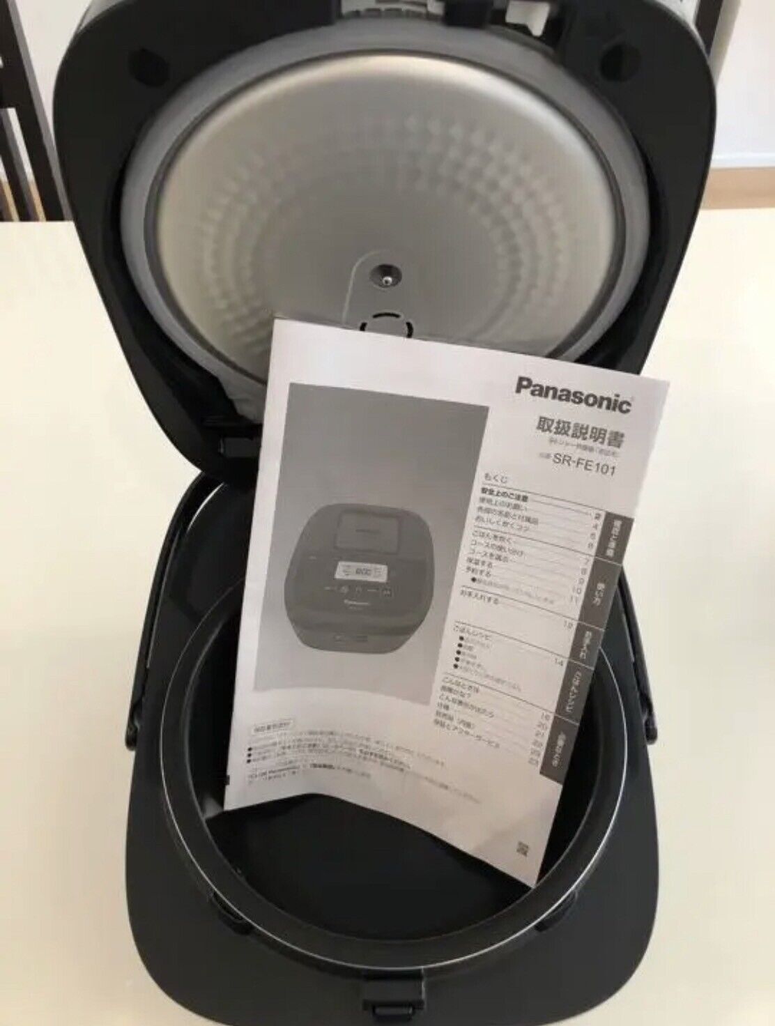 SR-FE101-K Panasonic rice cooker 5.5 cup IH Bincho charcoal kettle black 100V