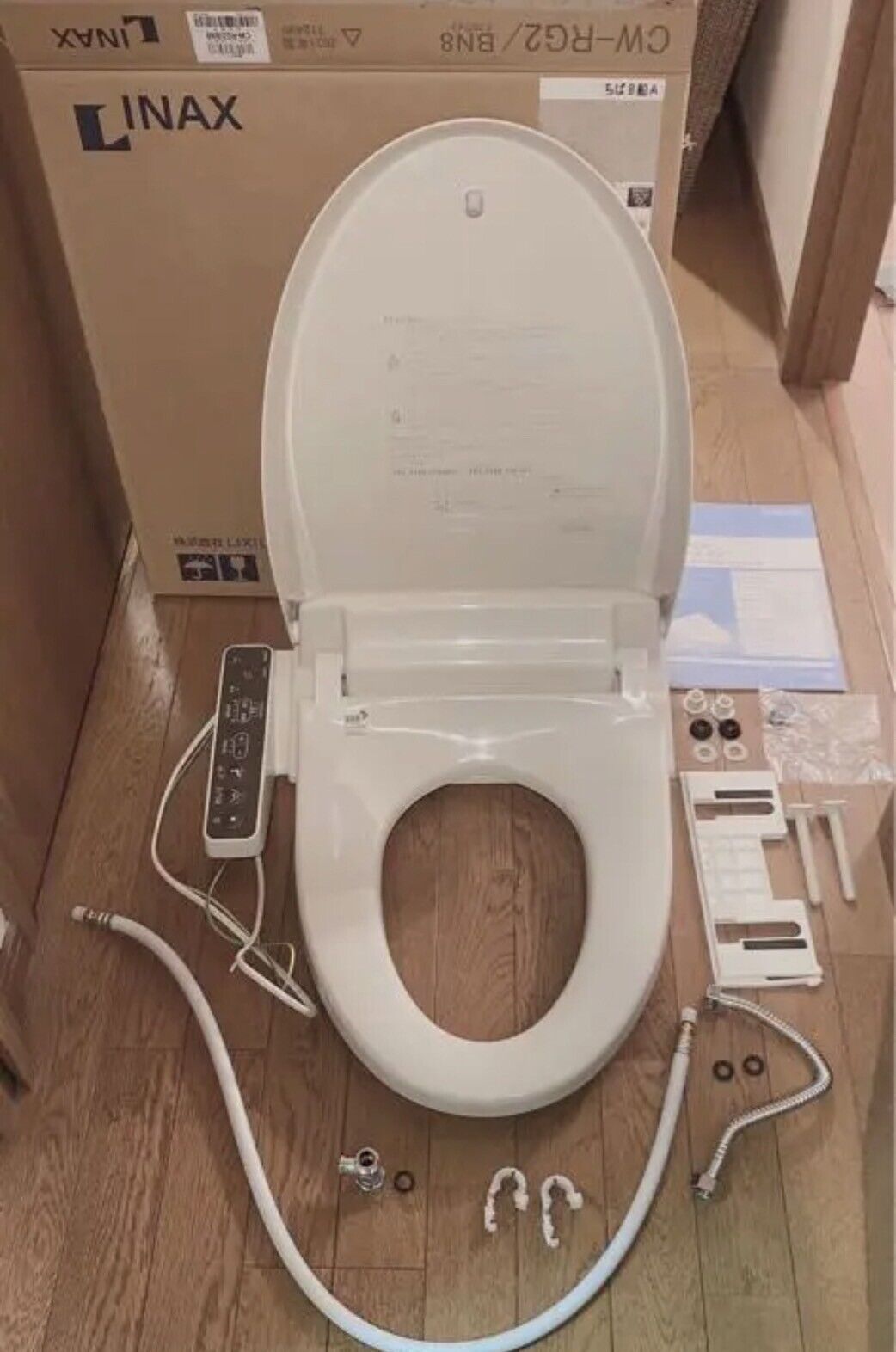 CW-RG2 INAX BN8 Electric Bidet Seat LIXIL with Deodorize Function 100V New　