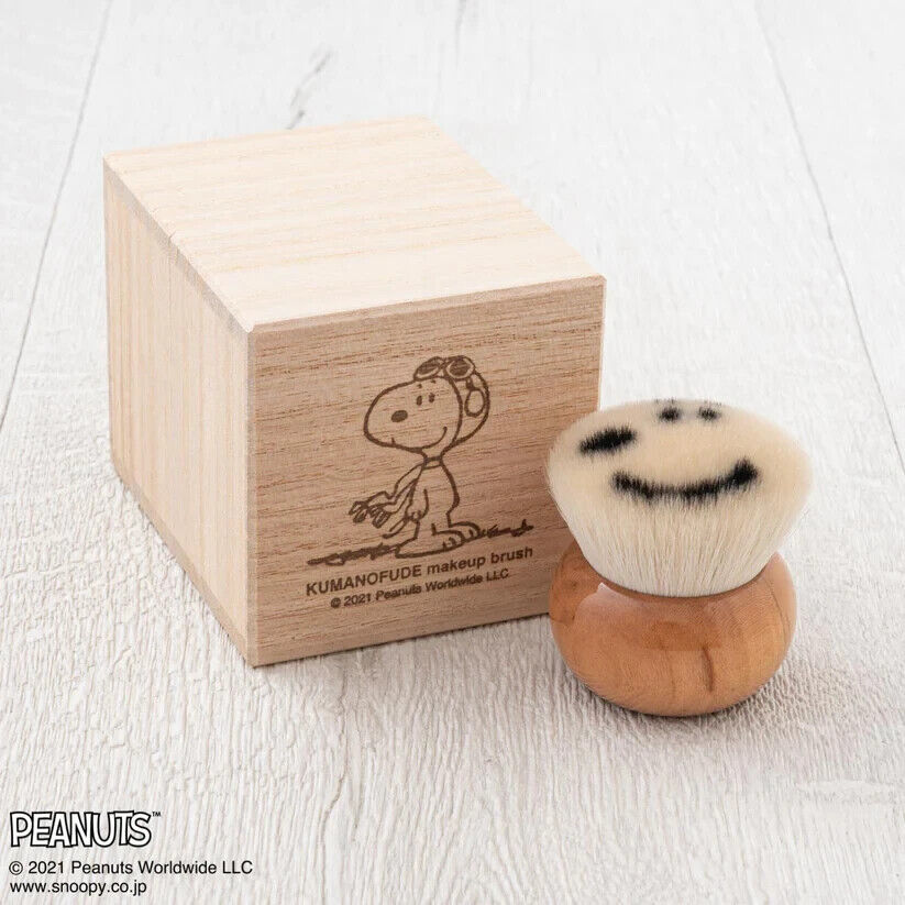 Peanuts Snoopy Makeup Kabuki Face Brush Kumanofude Wooden Japan