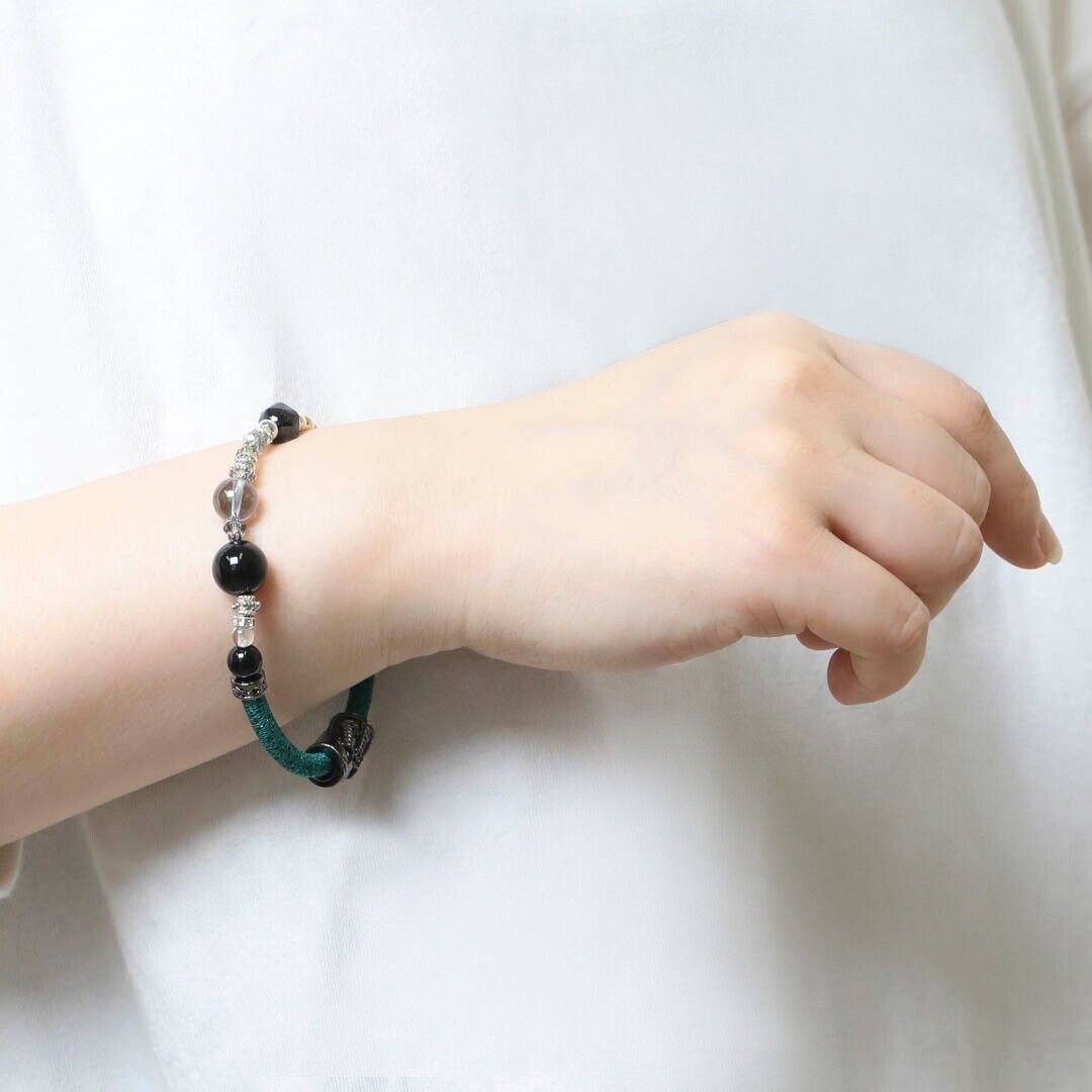 ONE PIECE Roronoa Zoro Wind Cord Bracelet Japan